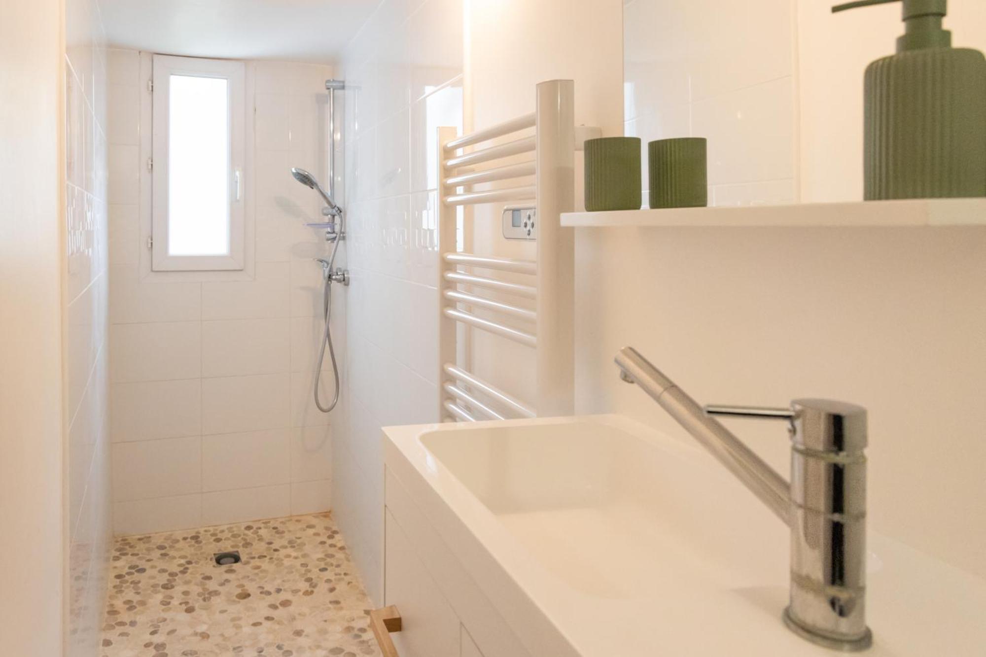 Apartment Quartier Des Theatres Centre, Wifi Et Parking - Zen *